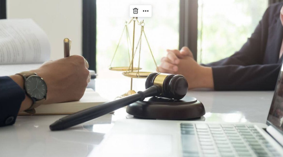 why-people-moving-to-the-uk-need-immigration -solicitors